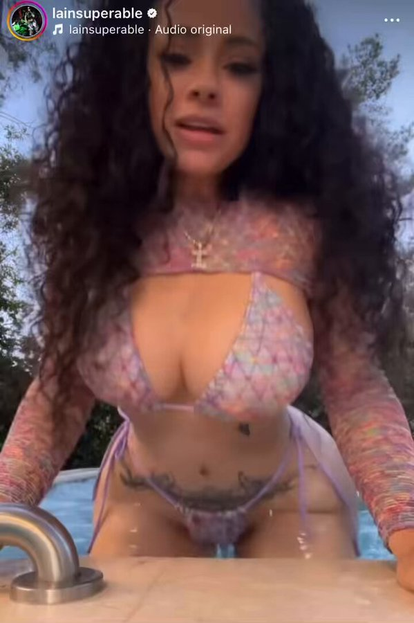 La Insuperable xxx en Bikini caliente y cachonda ❤️ 2025